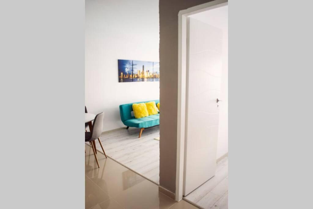 Dream Apartment+Parcare Gratuita Oradea Exterior photo