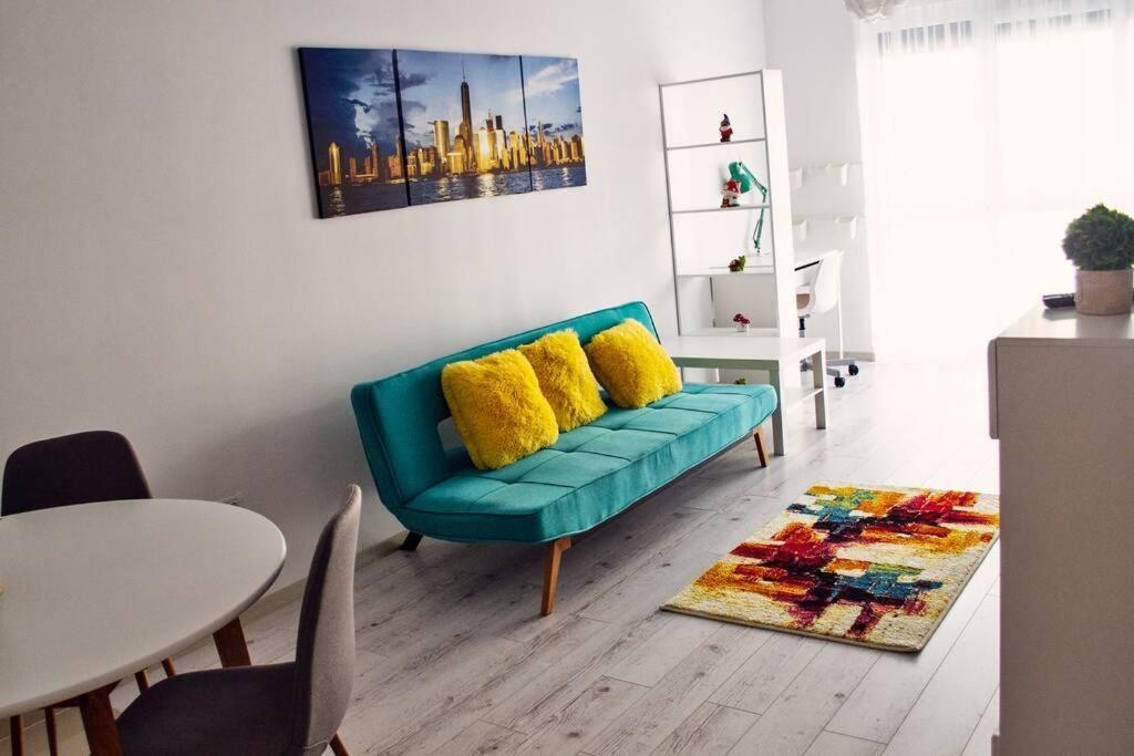 Dream Apartment+Parcare Gratuita Oradea Exterior photo